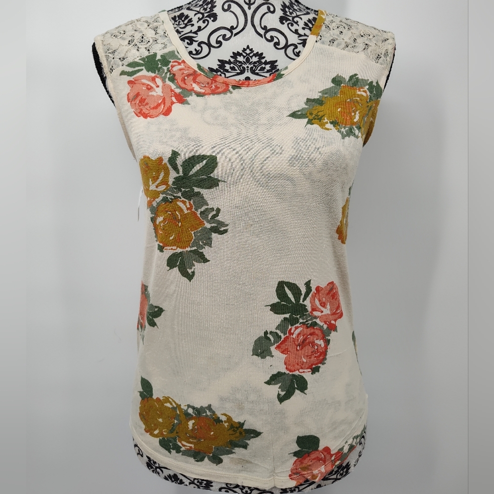 Kirra Floral Lace Back Sleeveless Top Cream, Pink, Yellow Women's Size X Small